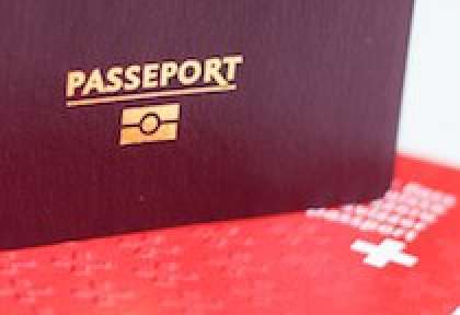 Passeport biometrique France et Suisse